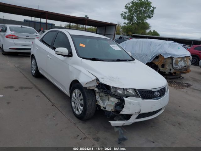 Photo 5 VIN: KNAFU4A22B5385487 - KIA FORTE 