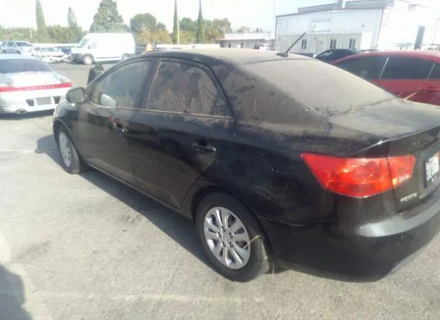 Photo 2 VIN: KNAFU4A22B5394481 - KIA FORTE 