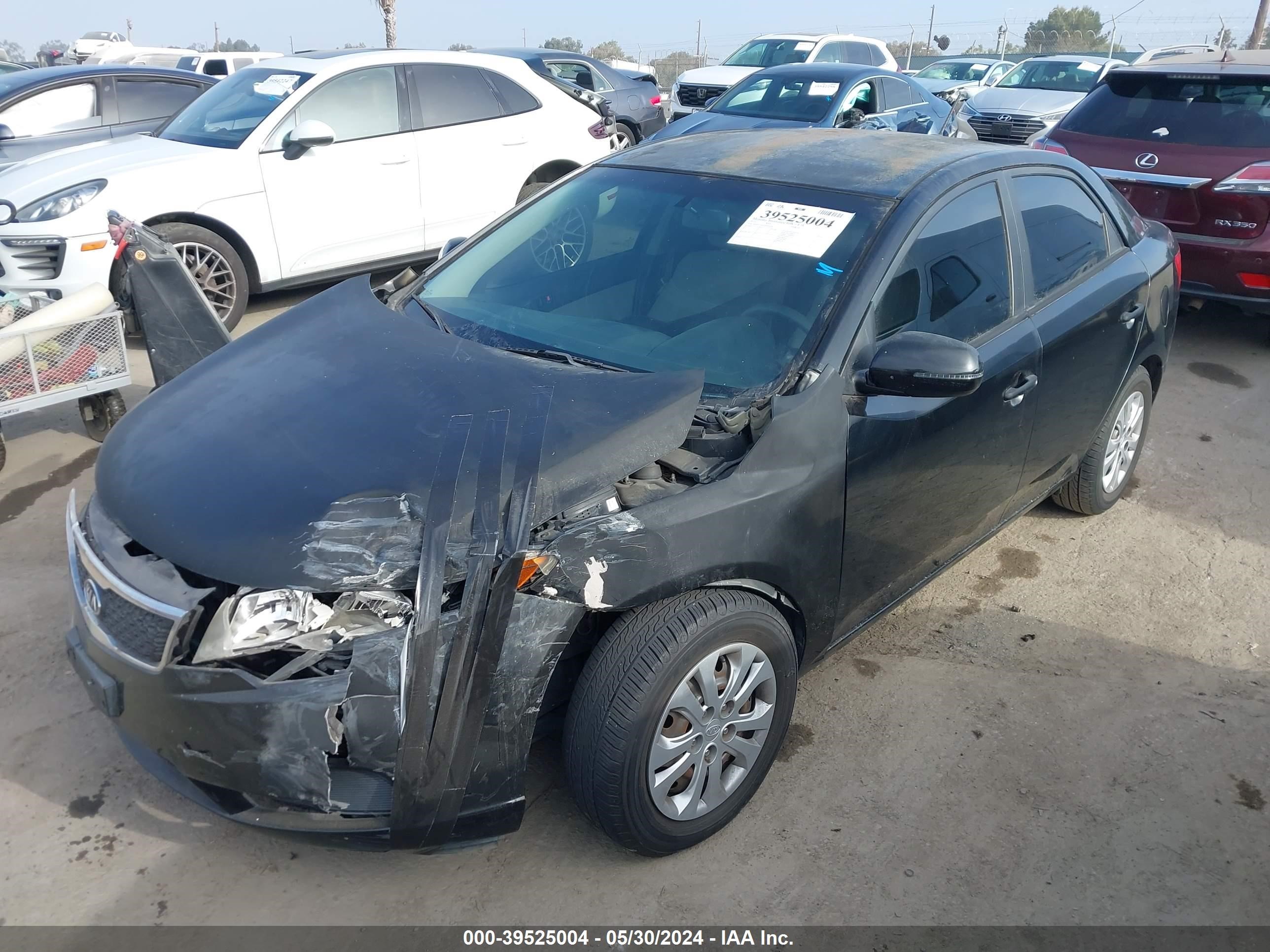 Photo 1 VIN: KNAFU4A22B5426474 - KIA FORTE 