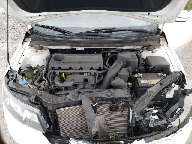 Photo 6 VIN: KNAFU4A22B5430704 - KIA FORTE EX 