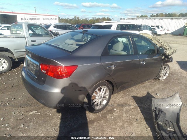 Photo 3 VIN: KNAFU4A22B5434543 - KIA FORTE 