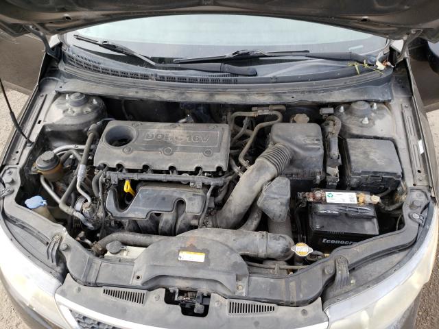 Photo 6 VIN: KNAFU4A22B5435238 - KIA FORTE EX 