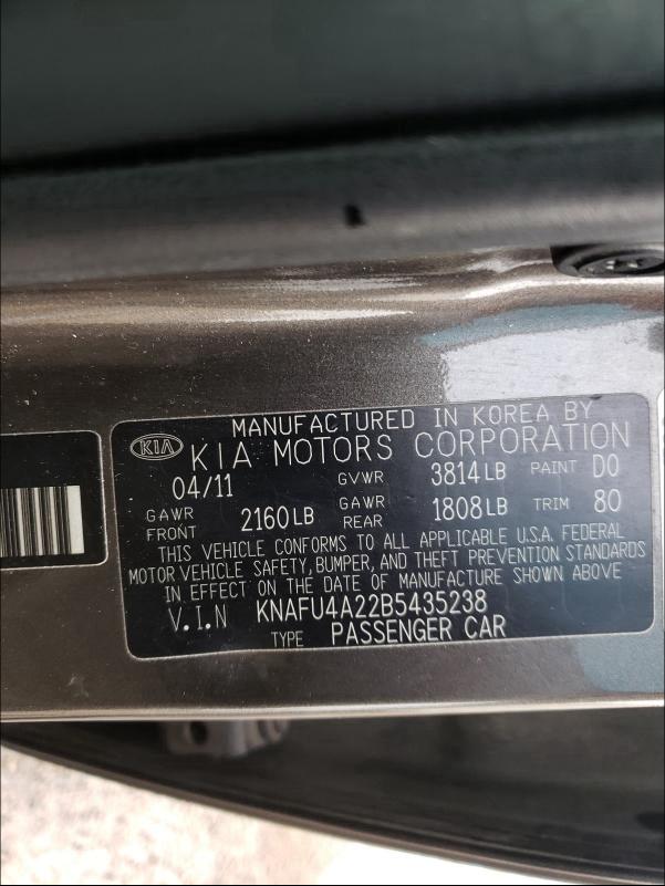 Photo 9 VIN: KNAFU4A22B5435238 - KIA FORTE EX 