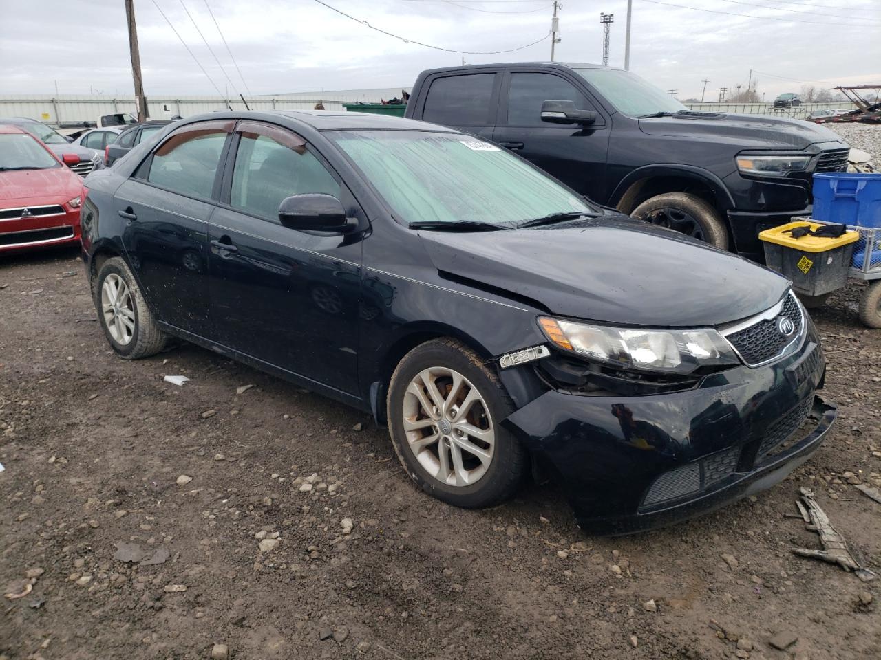 Photo 3 VIN: KNAFU4A22B5440049 - KIA FORTE 