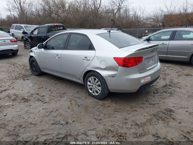 Photo 2 VIN: KNAFU4A22B5891157 - KIA FORTE 