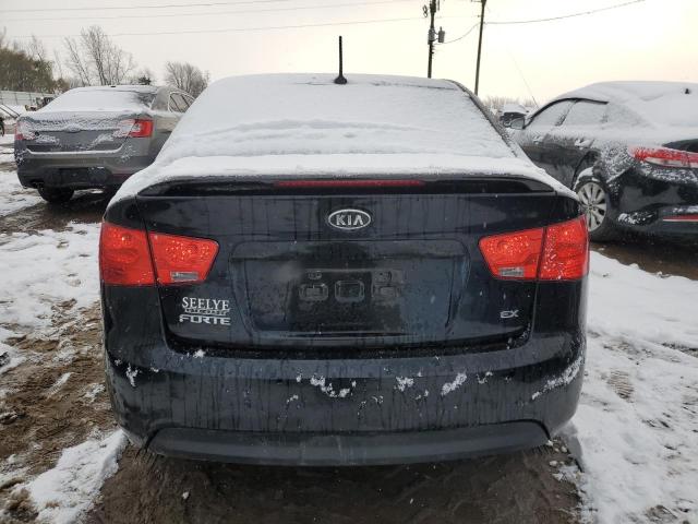 Photo 5 VIN: KNAFU4A22C5493139 - KIA FORTE EX 