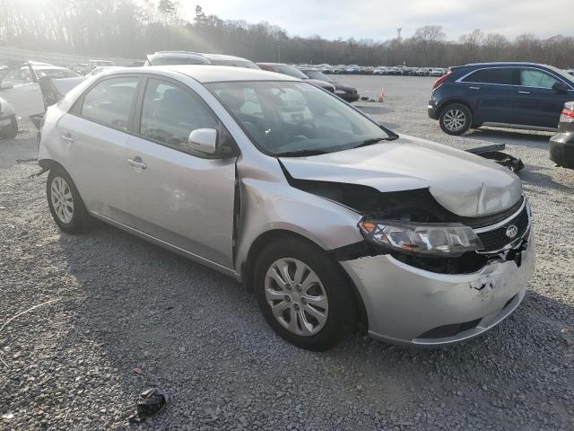 Photo 3 VIN: KNAFU4A22C5545840 - KIA FORTE 