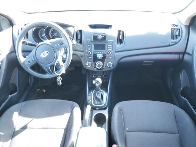 Photo 8 VIN: KNAFU4A22C5586307 - KIA FORTE EX 