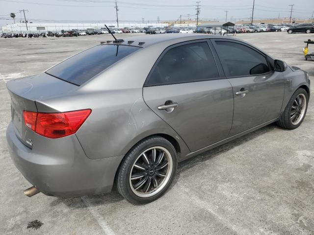 Photo 2 VIN: KNAFU4A22C5638518 - KIA FORTE 