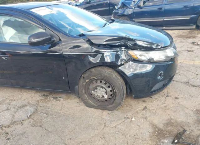 Photo 5 VIN: KNAFU4A22D5650508 - KIA FORTE 