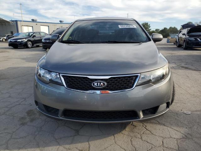 Photo 4 VIN: KNAFU4A22D5664800 - KIA FORTE EX 