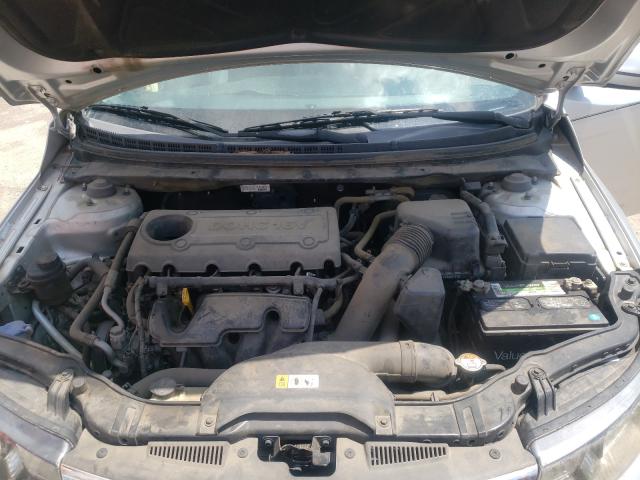 Photo 6 VIN: KNAFU4A22D5693925 - KIA FORTE EX 