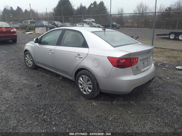 Photo 2 VIN: KNAFU4A22D5723148 - KIA FORTE 