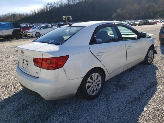 Photo 2 VIN: KNAFU4A22D5723957 - KIA FORTE 