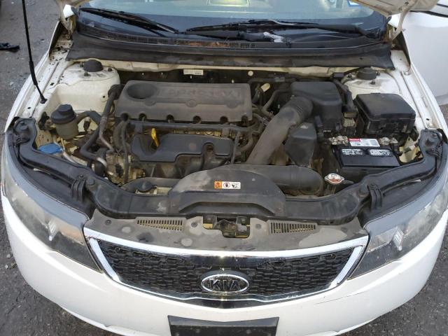 Photo 10 VIN: KNAFU4A22D5725112 - KIA FORTE EX 