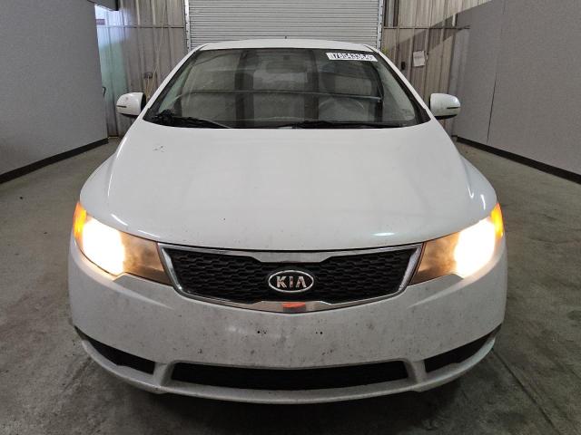 Photo 4 VIN: KNAFU4A22D5728009 - KIA FORTE EX 