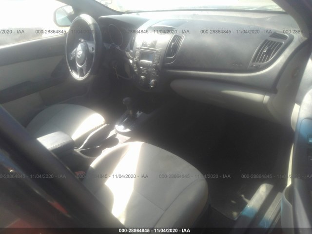 Photo 4 VIN: KNAFU4A23A5054495 - KIA FORTE 