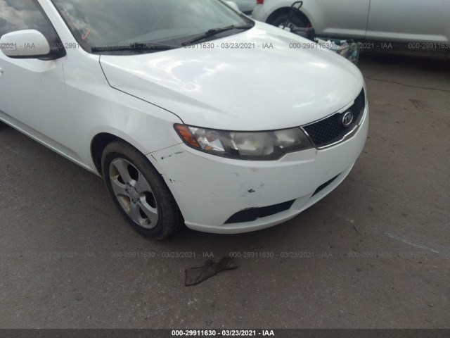 Photo 5 VIN: KNAFU4A23A5056148 - KIA FORTE 