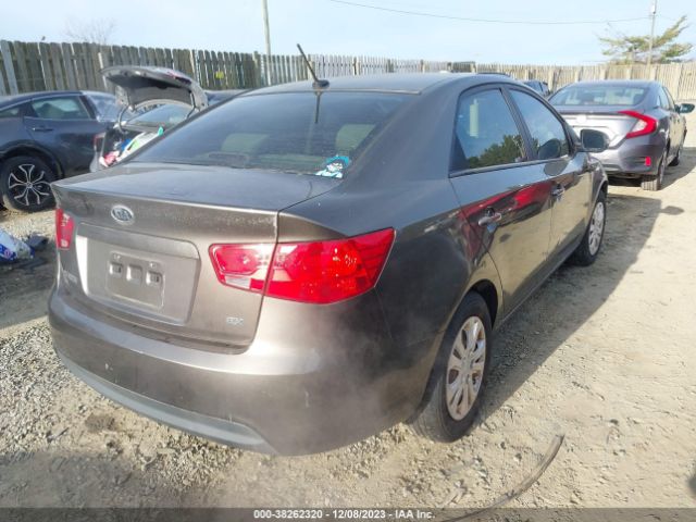 Photo 3 VIN: KNAFU4A23A5060135 - KIA FORTE 