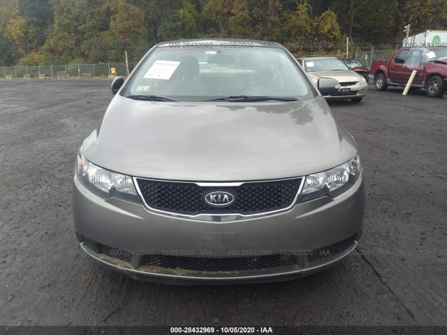 Photo 5 VIN: KNAFU4A23A5066761 - KIA FORTE 