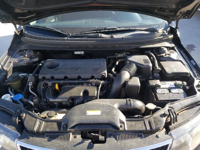 Photo 6 VIN: KNAFU4A23A5816076 - KIA FORTE EX 