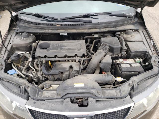 Photo 10 VIN: KNAFU4A23A5857369 - KIA FORTE EX 