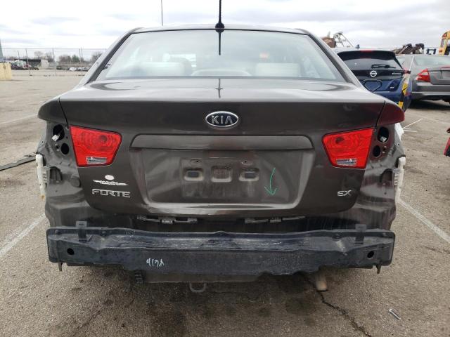 Photo 5 VIN: KNAFU4A23A5857369 - KIA FORTE EX 