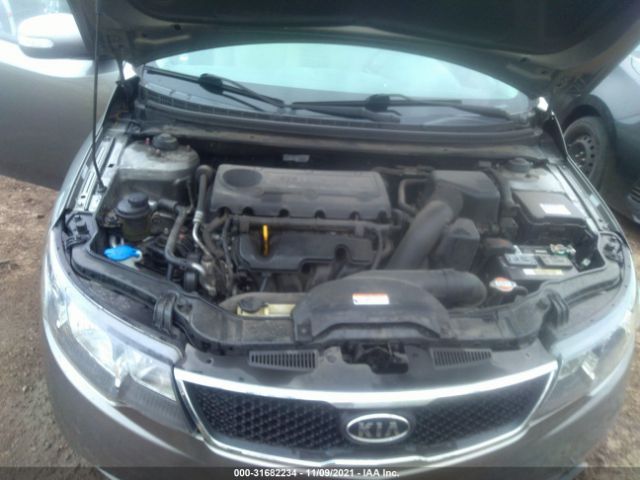 Photo 9 VIN: KNAFU4A23A5863303 - KIA FORTE 