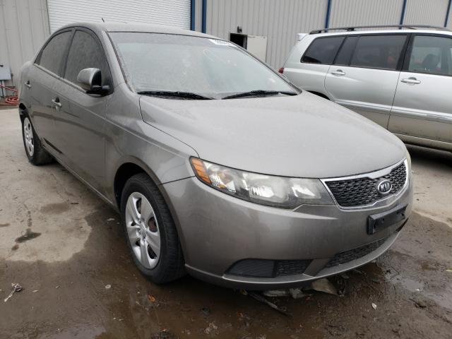 Photo 0 VIN: KNAFU4A23B5356001 - KIA FORTE EX 