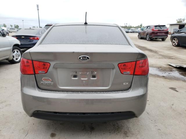 Photo 8 VIN: KNAFU4A23B5356001 - KIA FORTE EX 