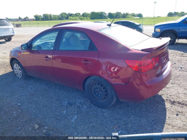 Photo 2 VIN: KNAFU4A23B5415581 - KIA FORTE 