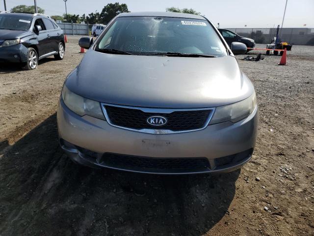 Photo 4 VIN: KNAFU4A23B5426242 - KIA FORTE 