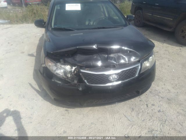 Photo 5 VIN: KNAFU4A23B5890518 - KIA FORTE 