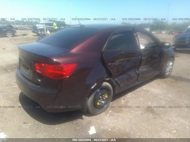 Photo 3 VIN: KNAFU4A23B5893158 - KIA FORTE 