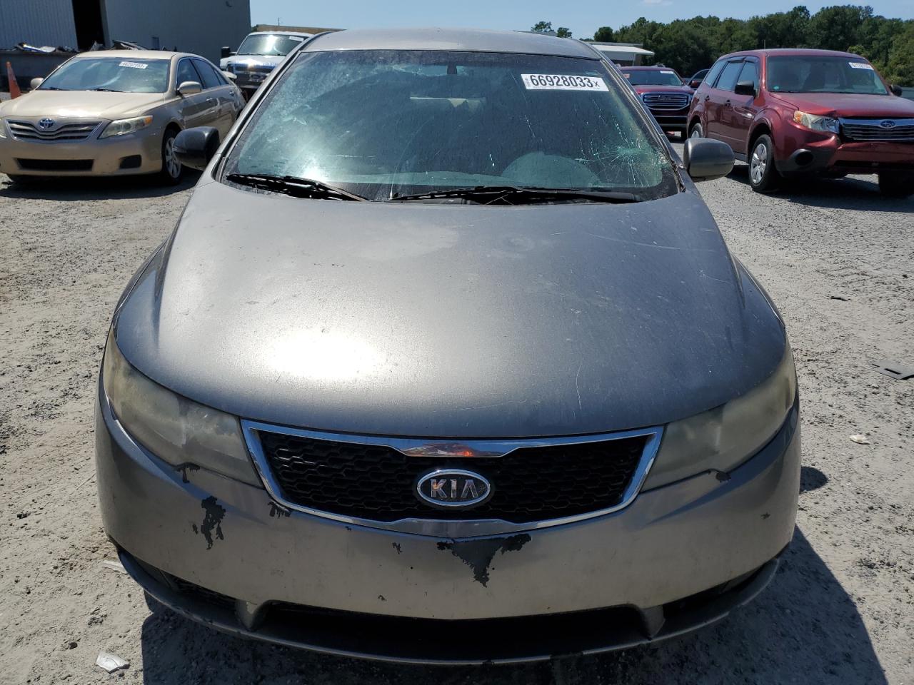 Photo 4 VIN: KNAFU4A23C5479685 - KIA FORTE 