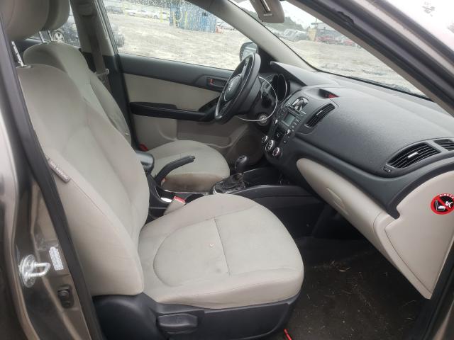 Photo 4 VIN: KNAFU4A23C5555728 - KIA FORTE EX 