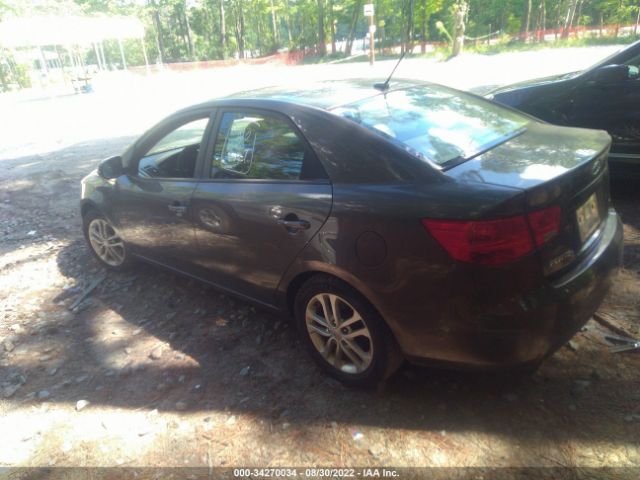 Photo 2 VIN: KNAFU4A23C5585067 - KIA FORTE 