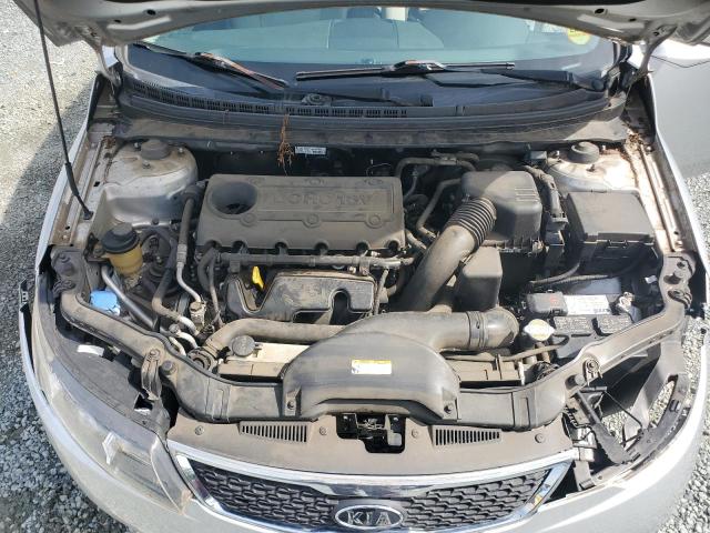 Photo 10 VIN: KNAFU4A23C5607133 - KIA FORTE EX 