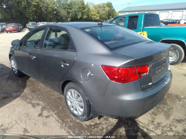 Photo 2 VIN: KNAFU4A23C5621081 - KIA FORTE 