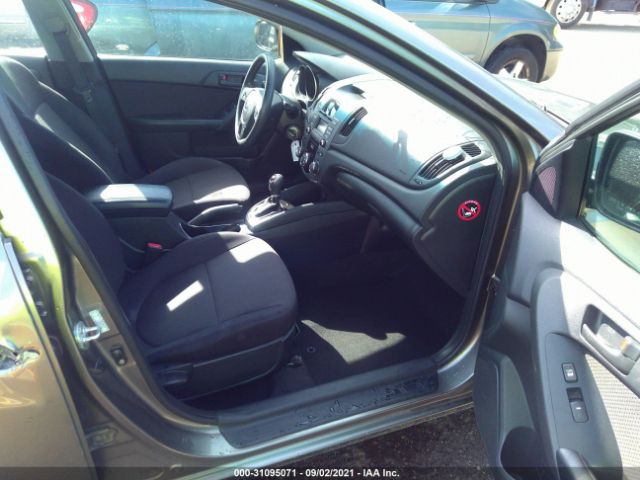 Photo 4 VIN: KNAFU4A23C5621081 - KIA FORTE 