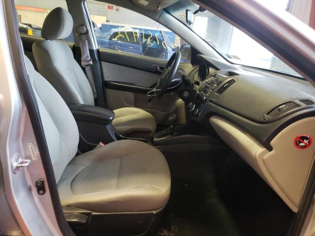 Photo 4 VIN: KNAFU4A23C5631433 - KIA FORTE EX 