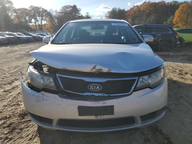 Photo 4 VIN: KNAFU4A23C5632615 - KIA FORTE EX 