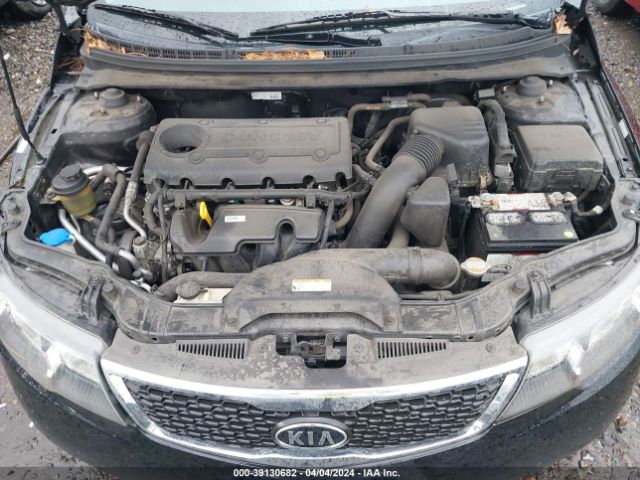 Photo 9 VIN: KNAFU4A23C5633103 - KIA FORTE 