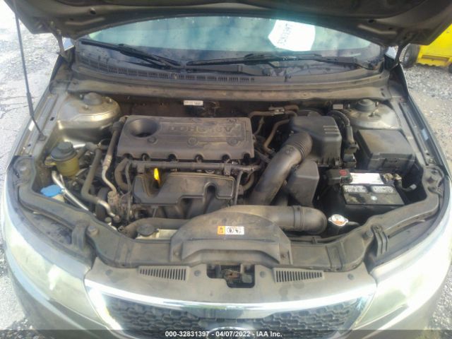 Photo 9 VIN: KNAFU4A23C5643842 - KIA FORTE 