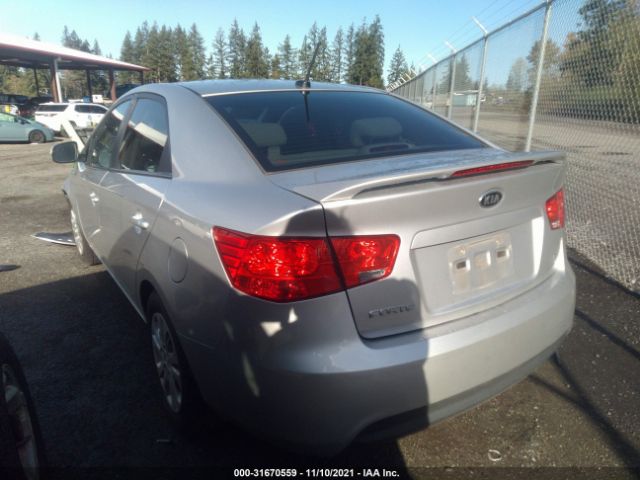 Photo 2 VIN: KNAFU4A23D5667222 - KIA FORTE 