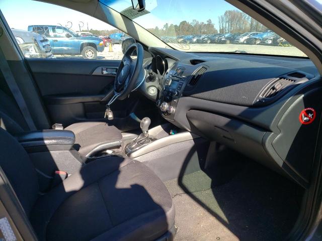 Photo 4 VIN: KNAFU4A23D5687230 - KIA FORTE EX 