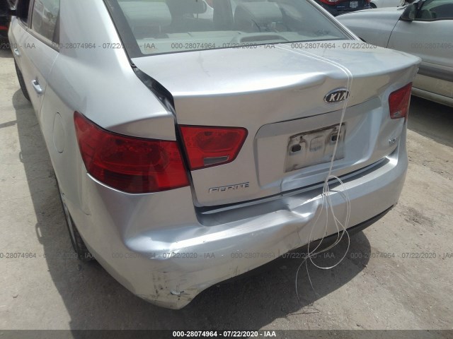 Photo 5 VIN: KNAFU4A23D5730836 - KIA FORTE 