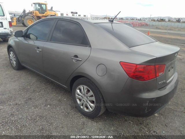 Photo 2 VIN: KNAFU4A24A5049998 - KIA FORTE 