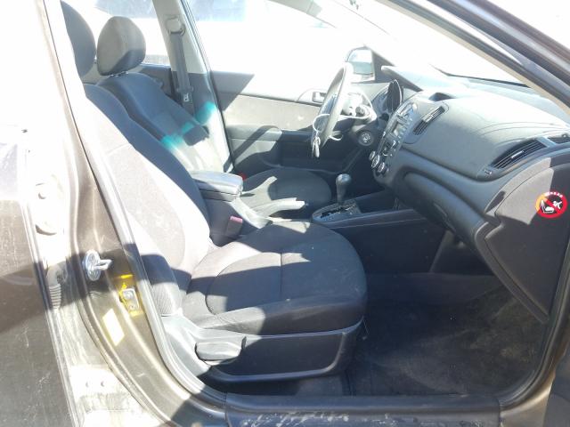 Photo 4 VIN: KNAFU4A24A5152340 - KIA FORTE EX 