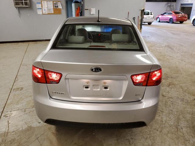 Photo 5 VIN: KNAFU4A24A5271084 - KIA FORTE 